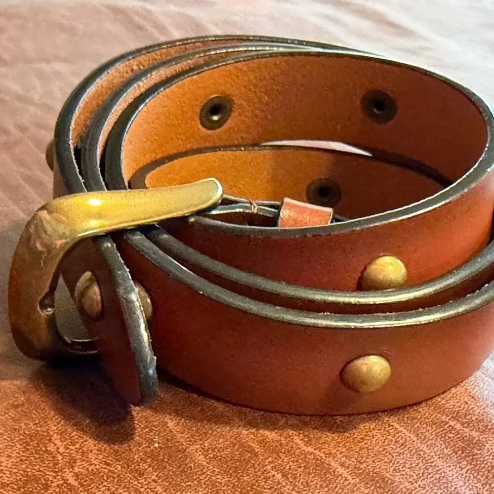 women's Lucky Brand Brown Leather Belt with Brass Buckle sz Large 36-40